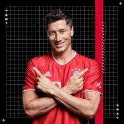 Robert Lewandowski po raz 10. najlepszym polskim piłkarzem