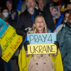 Wielka Brytania po krytyce zmienia przepisy dla uchodźców z Ukrainy