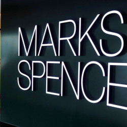 Marks & Spencer kończy działalność w Rosji