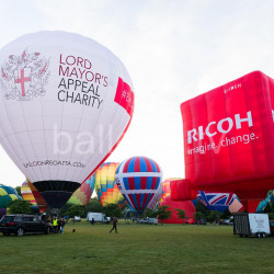 Festiwal balonowy w Londynie przełożony na lipiec