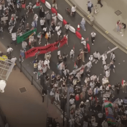 Tysiące osób w Londynie domagało się uwolnienia zakładników porwanych przez Hamas