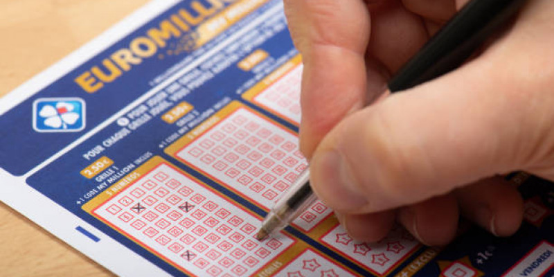 Para z Gloucester z najwyższą wygraną w historii EuroMillions