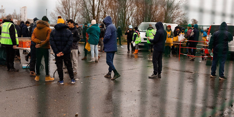 Co najmniej pięć osób utonęło na Kanale La Manche