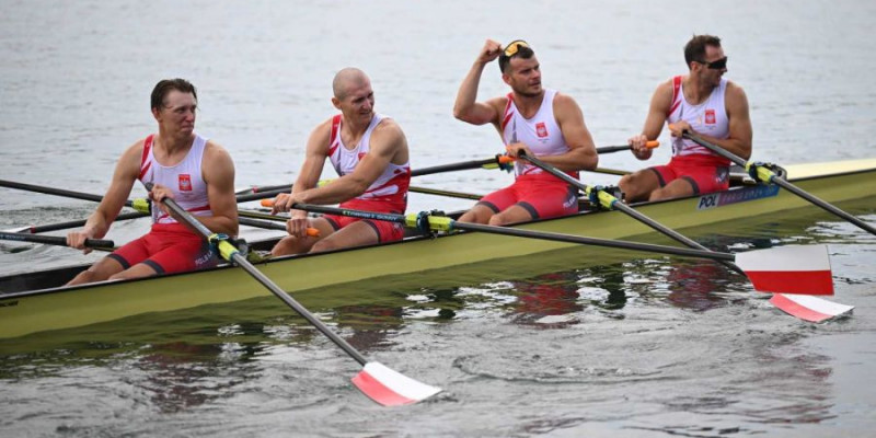 Brązowy medal czwórki wioślarzy