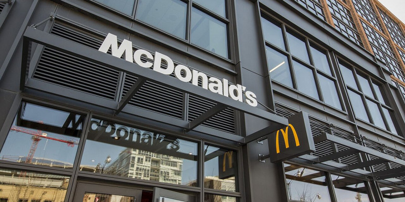 Pozew zbiorowy ponad 700 osób przeciw McDonald’sowi o nękanie